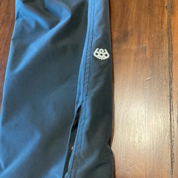 686 Women’s Smarty Cargo Pants - Picture 3 of 12